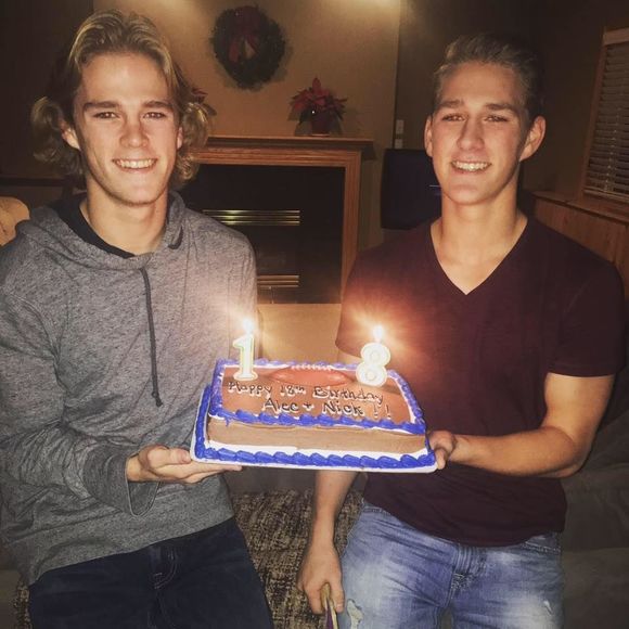 Meet your Posher, Alec - Picture 1 of 1